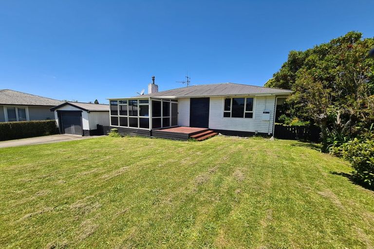 Photo of property in 8 Seaforth Grove, Greerton, Tauranga, 3112