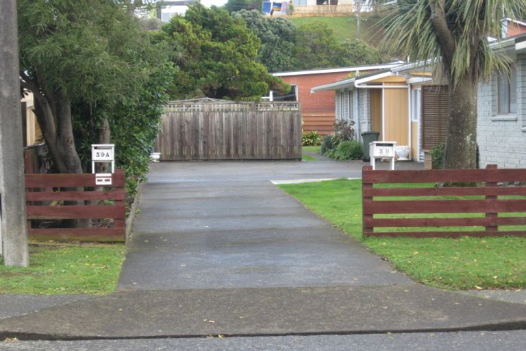Photo of property in 39 Alexander Road, Raumati Beach, Paraparaumu, 5032