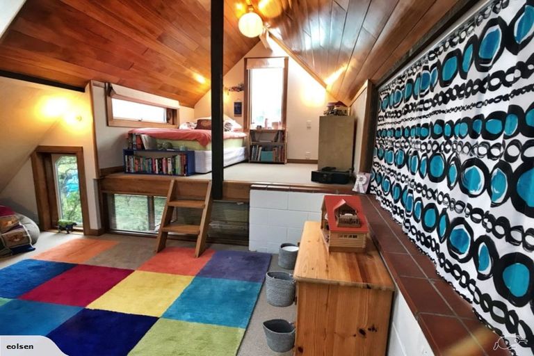 Photo of property in 131 Marine Drive, Sorrento Bay, Lower Hutt, 5013