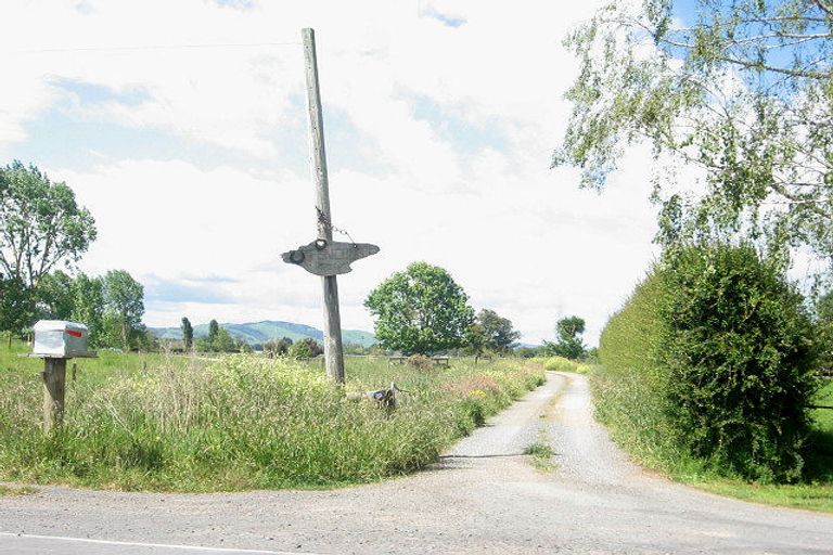 Photo of property in 125 Fencourt Road, Cambridge, 3496