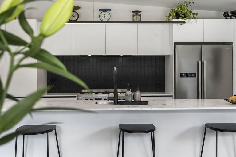 Photo of property in 28 Leathem Crescent, Pokeno, 2402