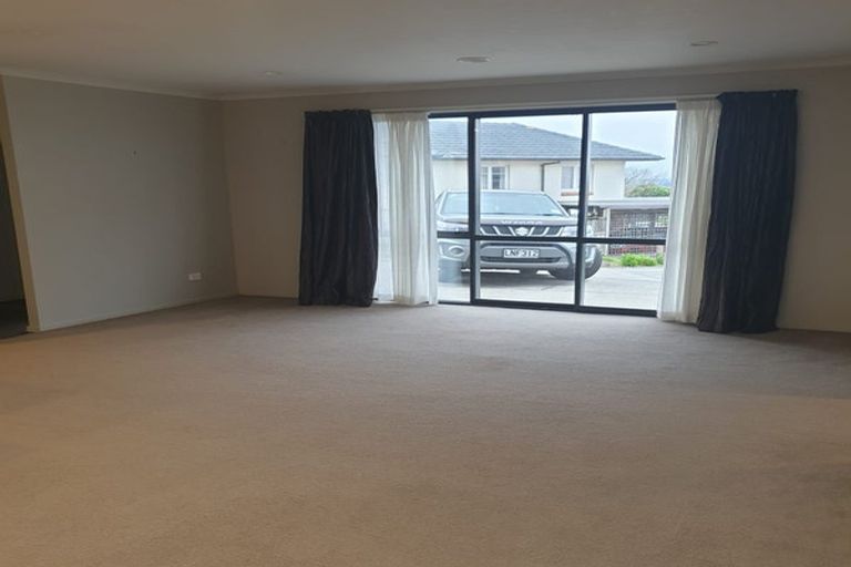 Photo of property in 12a Bilkey Avenue, Pukekohe, 2120