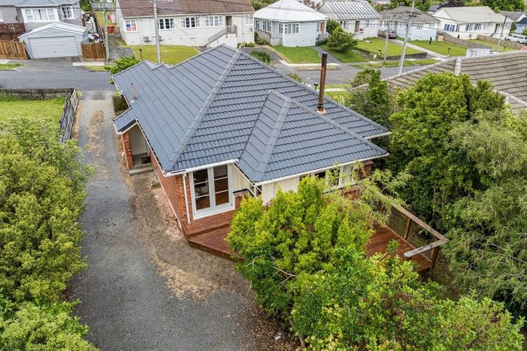 Photo of property in 31 Wilkie Crescent, Naenae, Lower Hutt, 5011
