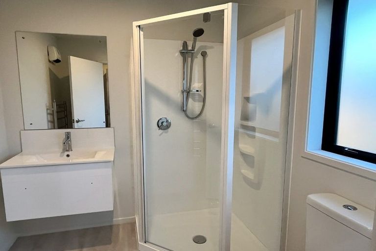 Photo of property in 114 Broadway Parade, Rolleston, 7615