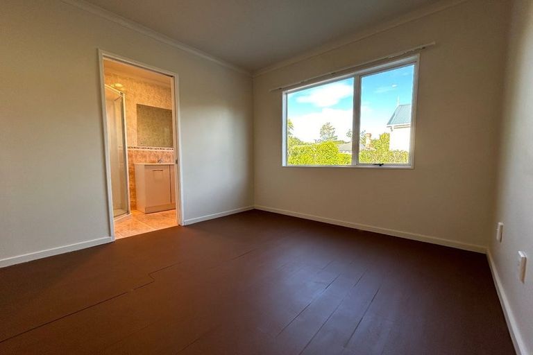 Photo of property in 1/6 Kowhai Street, Mount Eden, Auckland, 1024