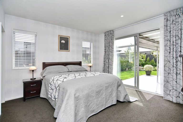 Photo of property in 24 Chatsworth Avenue, Rangiora, 7400