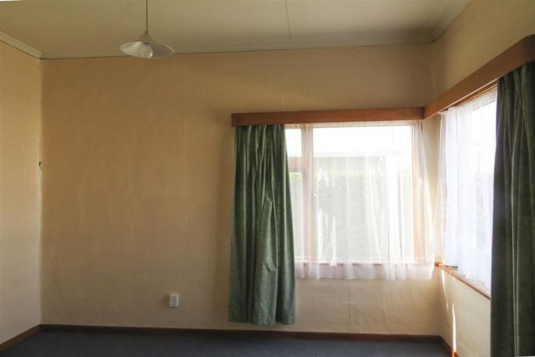 Photo of property in 74 Broughton Street, Gore, 9710