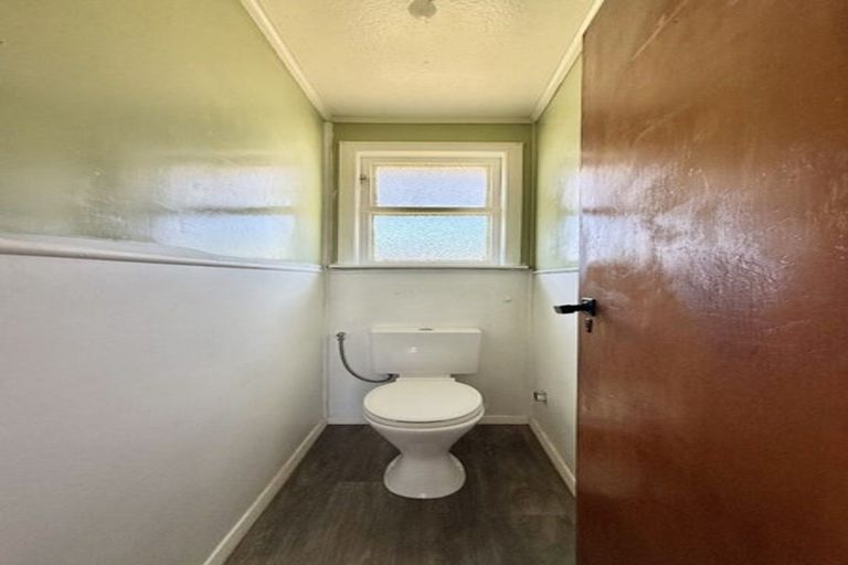 Photo of property in 36 Kummer Crescent, Masterton, 5810