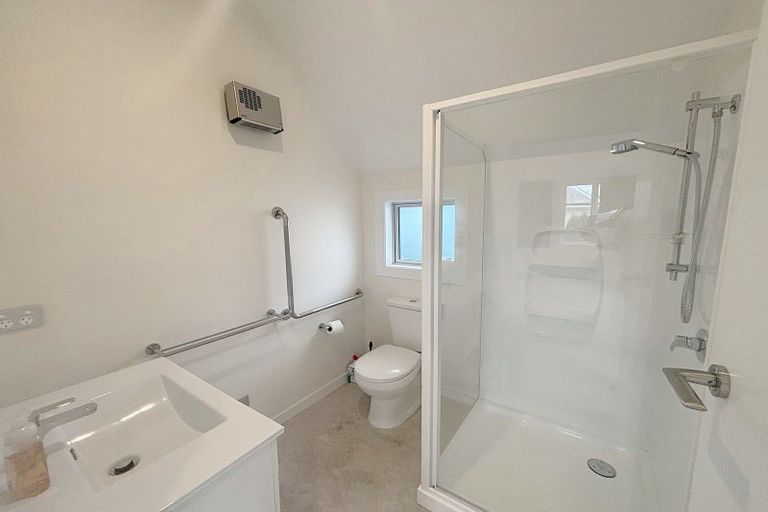 Photo of property in 120 Park Terrace, Christchurch Central, Christchurch, 8013
