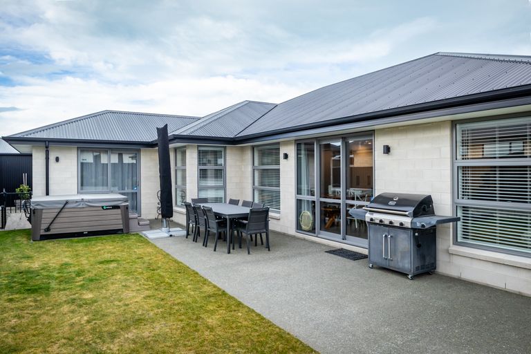 Photo of property in 5 Lazarette Loop, Gleniti, Timaru, 7910