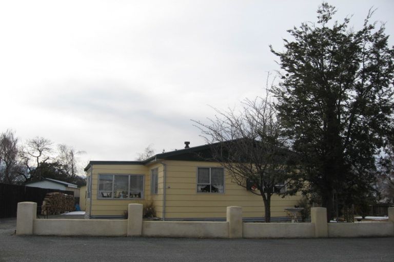 Photo of property in 30 Tasman Road, Twizel, 7901