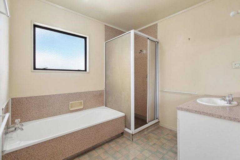 Photo of property in 14 Pelorus Street, Welcome Bay, Tauranga, 3112