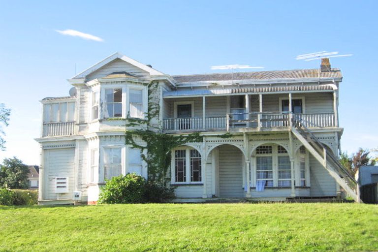 Photo of property in 52 Wainui Road, Kaiti, Gisborne, 4010