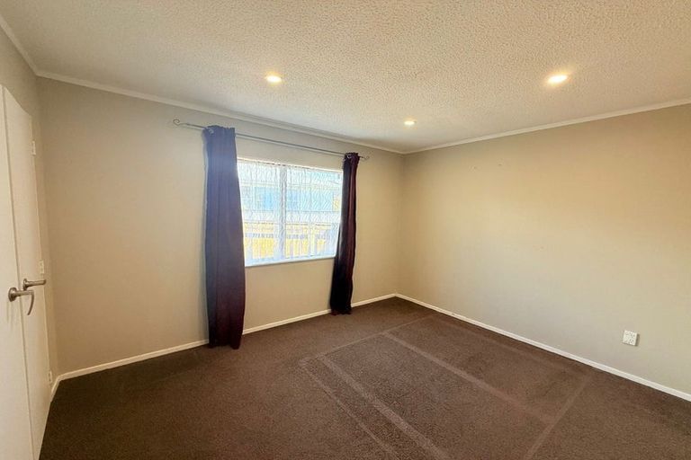 Photo of property in 1/25a Ward Street, Trentham, Upper Hutt, 5018
