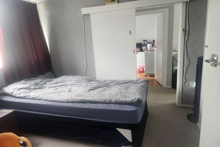 Photo of property in 80 Tiraumea Drive, Pakuranga, Auckland, 2010