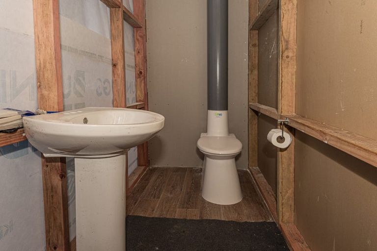 Photo of property in 74 Waiparera Road, Parua Bay, 0192