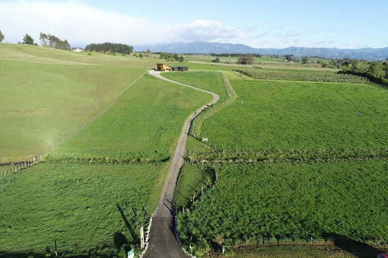 Photo of property in 42 Horton Road, Tasman, Upper Moutere, 7173