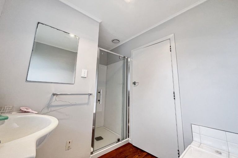 Photo of property in 19 Grange Street, Winton, 9720