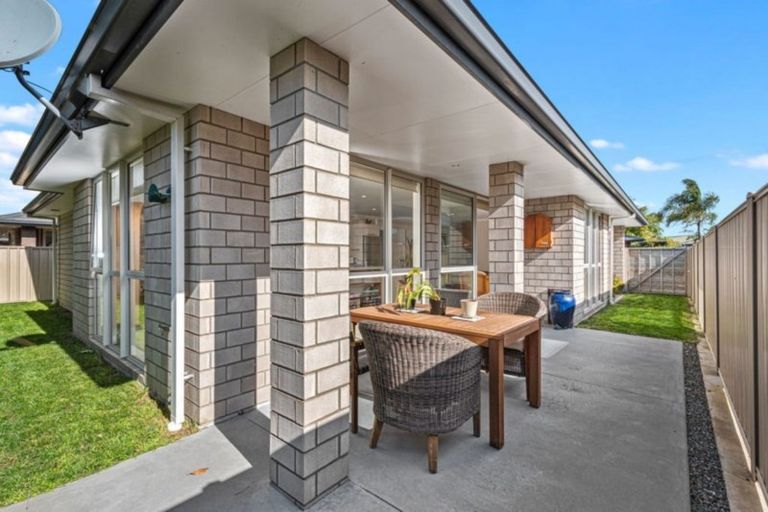 Photo of property in 15 Seashell Drive, Papamoa Beach, Papamoa, 3118