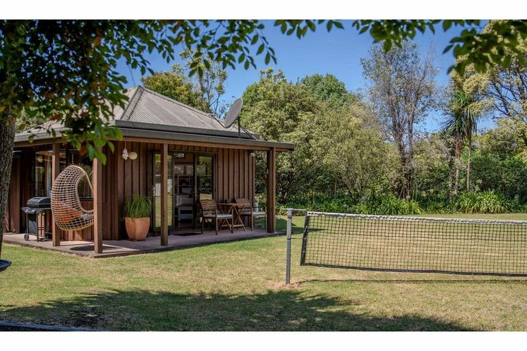 Photo of property in 17 Kendall Road, Kerikeri, 0230