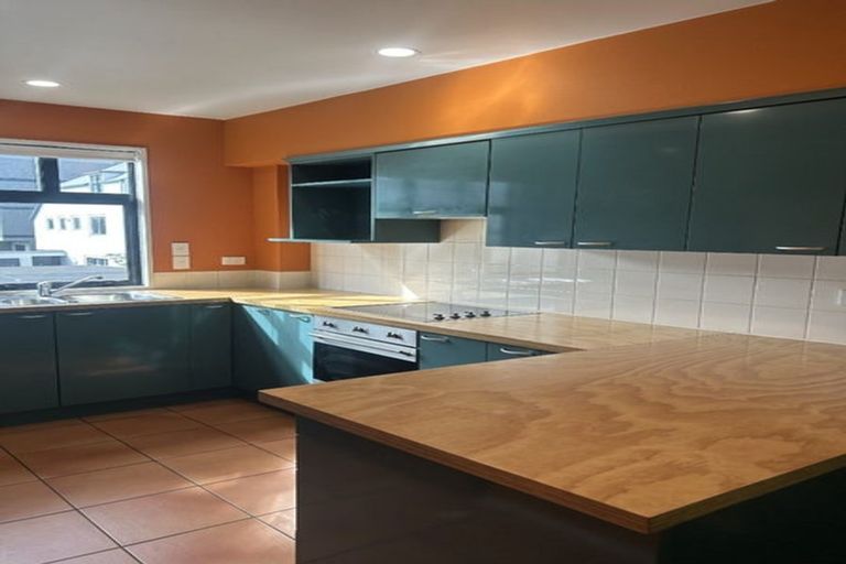 Photo of property in 40 Latimer Square, Christchurch Central, Christchurch, 8011