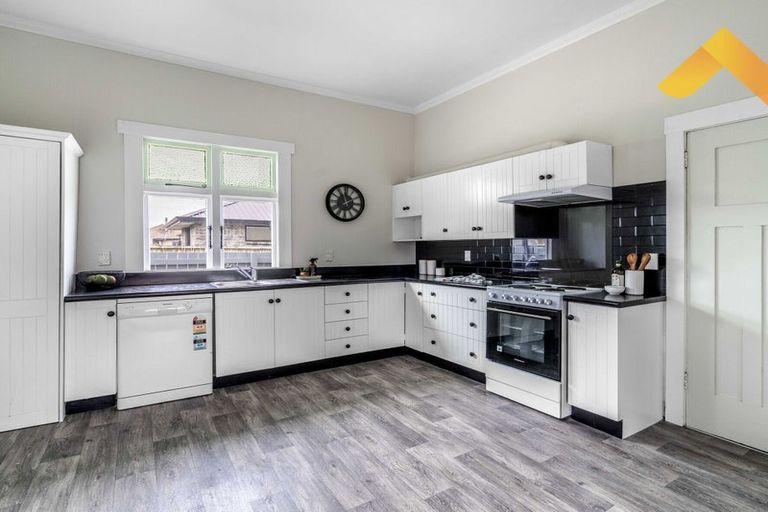 Photo of property in 24 Lowe Street, Avenal, Invercargill, 9810