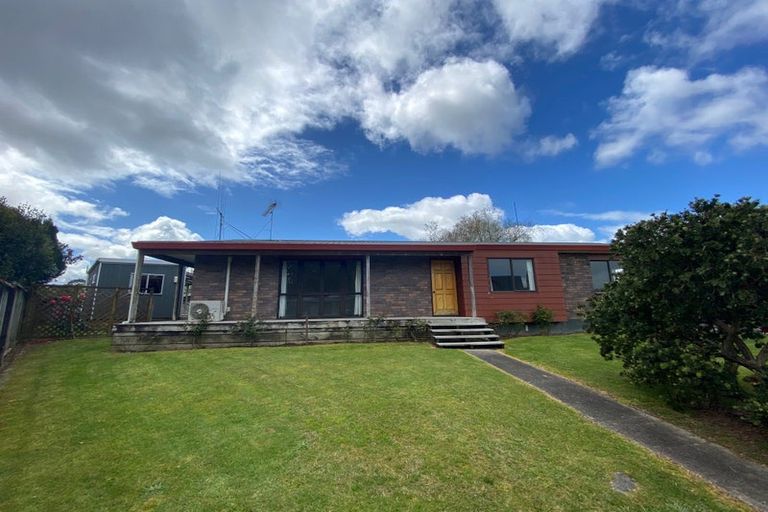 Photo of property in 5 Essendon Court, Glenview, Hamilton, 3206