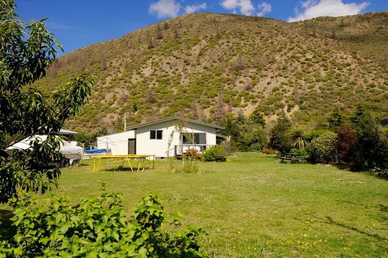 Photo of property in 88 Gordon Street, Kurow, 9435