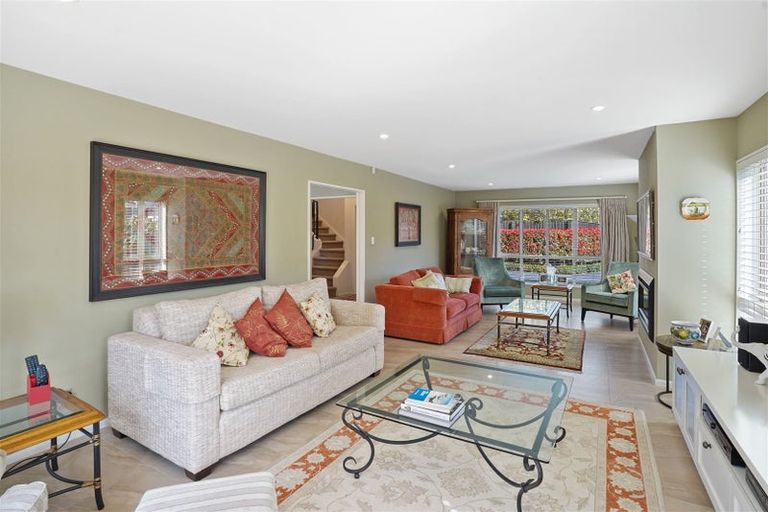 Photo of property in 16a Hadlow Place, Burnside, Christchurch, 8041