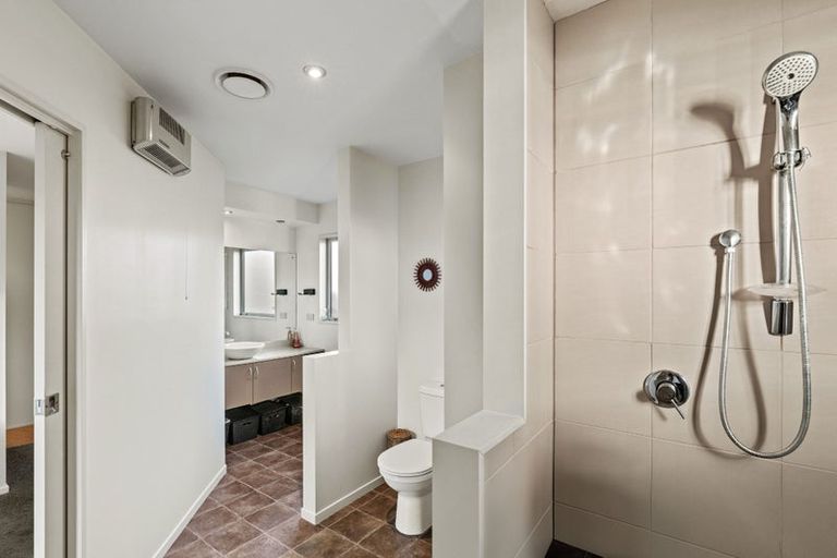 Photo of property in 12 Sandalwood Place, Waimairi Beach, Christchurch, 8083