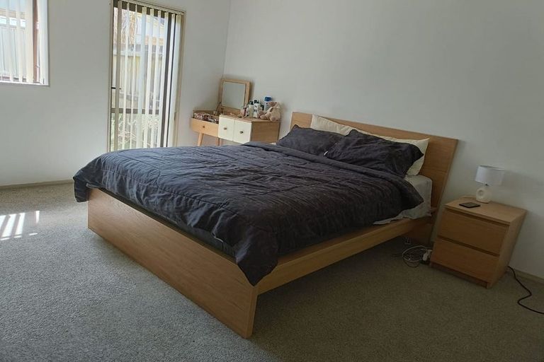 Photo of property in 70a Kayes Road, Pukekohe, 2120