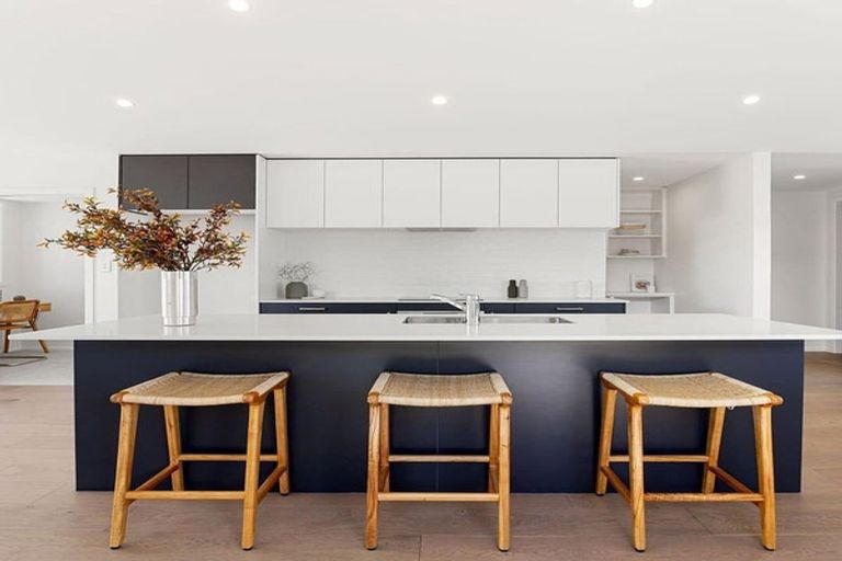 Photo of property in 36 Hugo Shaw Drive, Cambridge, 3434