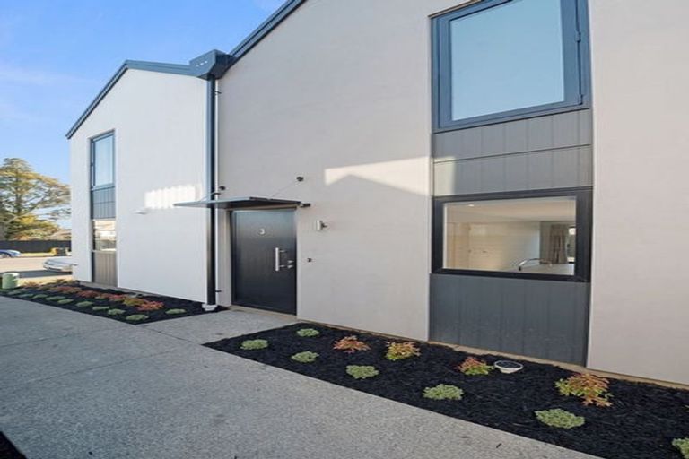 Photo of property in 3/64 Brockworth Place, Riccarton, Christchurch, 8011