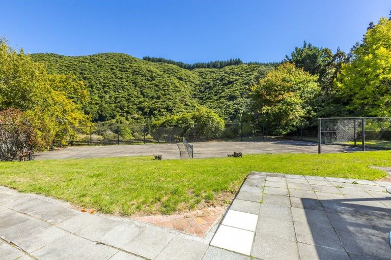 Photo of property in 1029d Akatarawa Road, Akatarawa, Upper Hutt, 5372