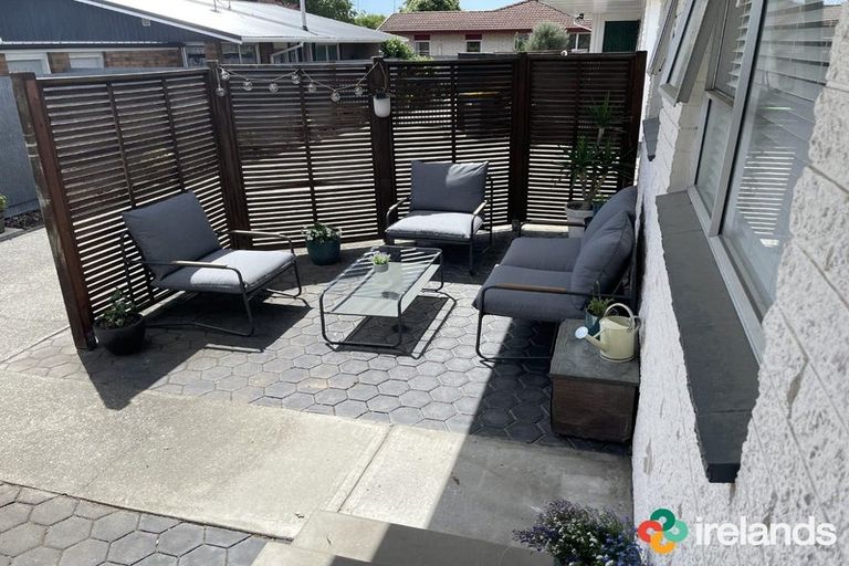 Photo of property in 1/176 Grimseys Road, Redwood, Christchurch, 8051