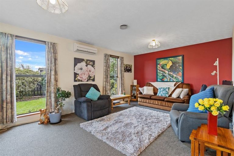 Photo of property in 189 Sawyers Arms Road, Bishopdale, Christchurch, 8053