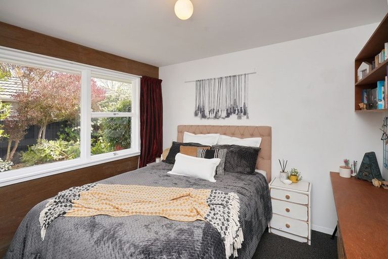 Photo of property in 17 Saffron Street, Bryndwr, Christchurch, 8053