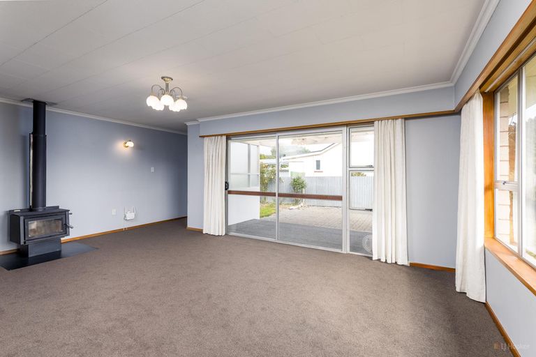 Photo of property in 11 Coronation Street, Waimate, 7924