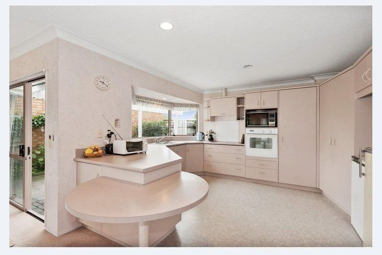 Photo of property in 10 Kingsford Mews, Hamilton East, Hamilton, 3216