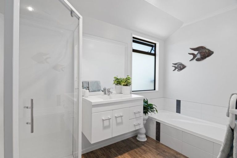 Photo of property in 17 Parker Street, Motueka, 7120