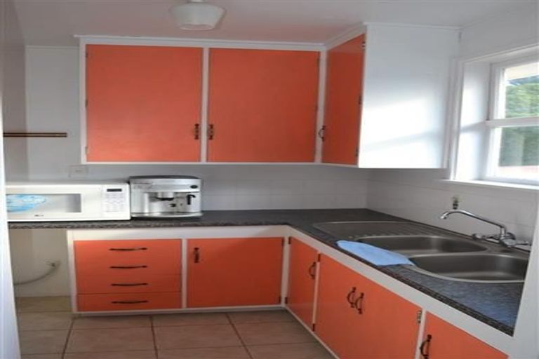 Photo of property in 60a Montreal Grove, Kingston, Wellington, 6021