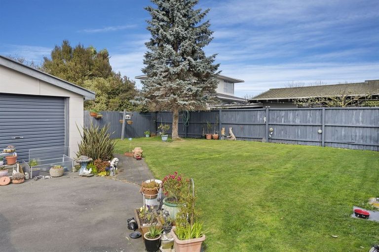 Photo of property in 90 Perry Street, Papanui, Christchurch, 8053