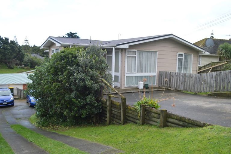 Photo of property in 25 Downes Street, Titahi Bay, Porirua, 5022