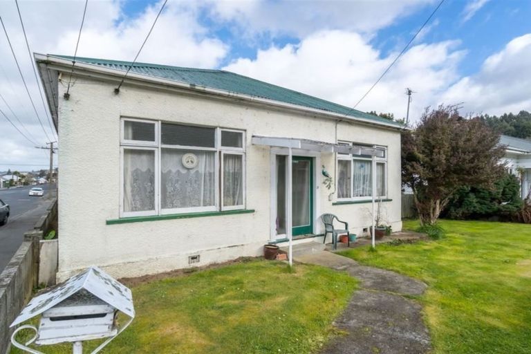 Photo of property in 39 Selwyn Street, North East Valley, Dunedin, 9010