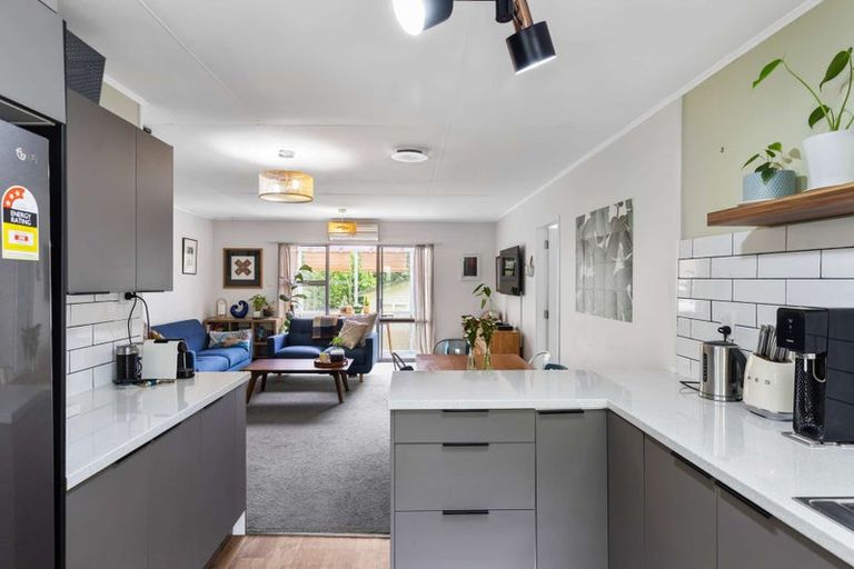 Photo of property in 2/22 Tuckett Place, Enner Glynn, Nelson, 7011