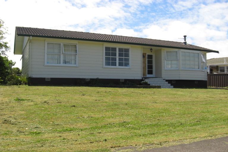 Photo of property in 3 Desford Place, Mangere, Auckland, 2022