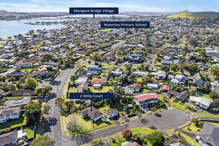 Photo of property in 2 Witla Court, Mangere Bridge, Auckland, 2022