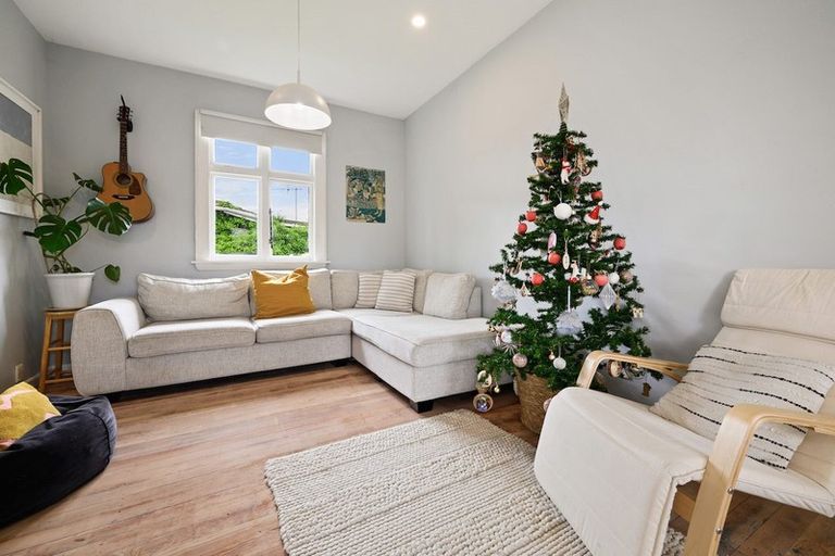 Photo of property in 120 Lyttelton Street, Spreydon, Christchurch, 8024