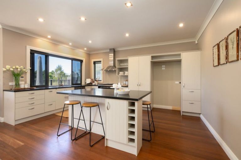 Photo of property in 32 Discombe Road, Tamahere, Hamilton, 3283