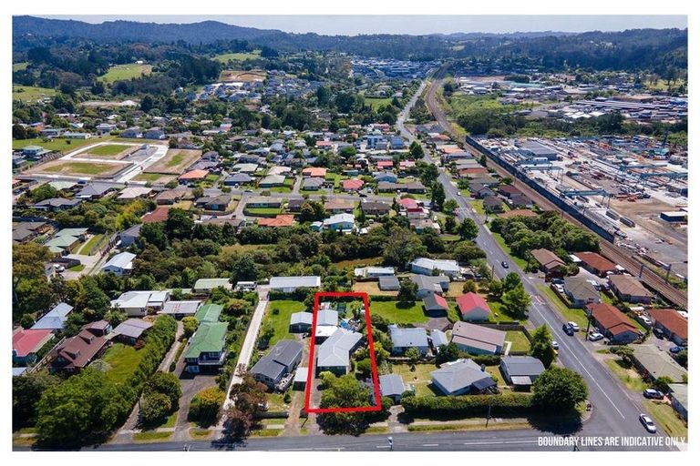 Photo of property in 3 Simpson Road, Ranui, Auckland, 0612